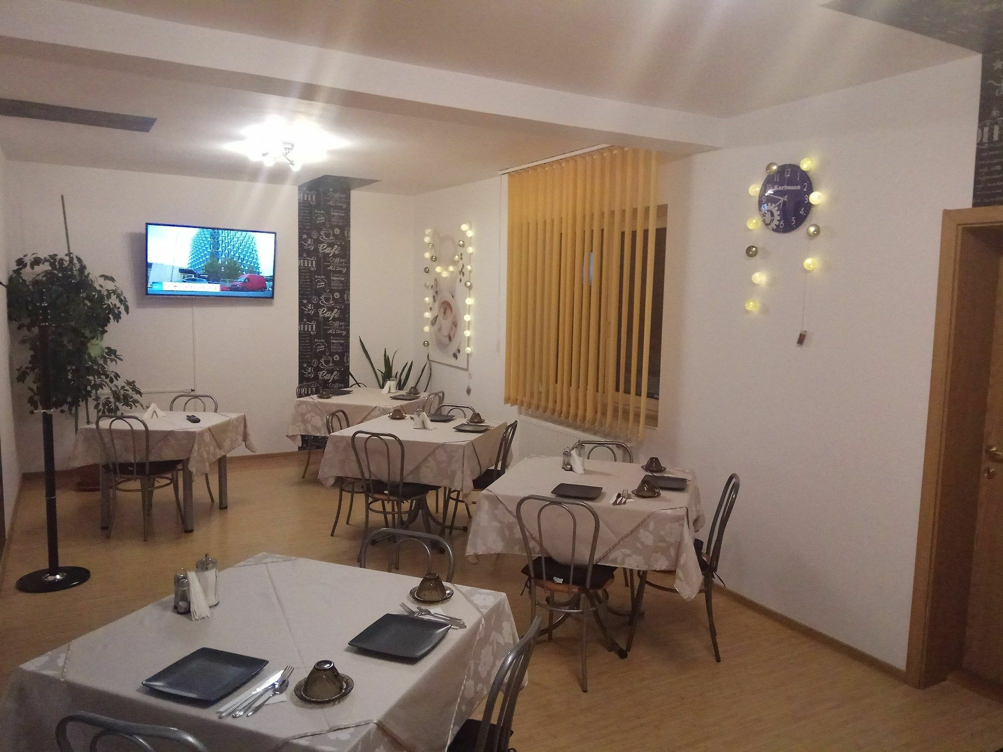 布拉索夫 热恩尼翁旅馆酒店 外观 照片
